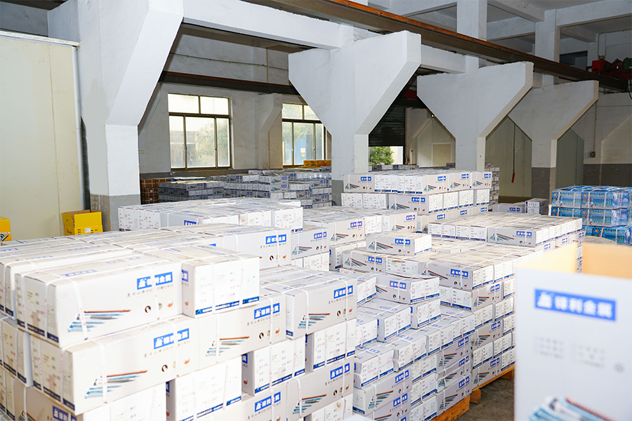 Đóng gói và lưu kho